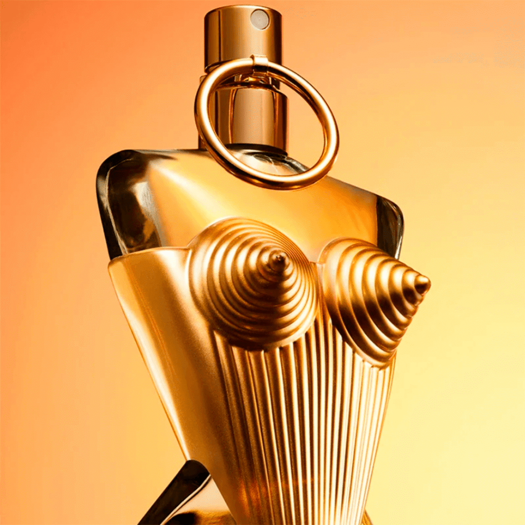Gaultier Divine: Feminilidade Radiante