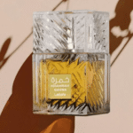 Frasco de Khamrah Qahwa Lattafa Eau de Parfum 100ml